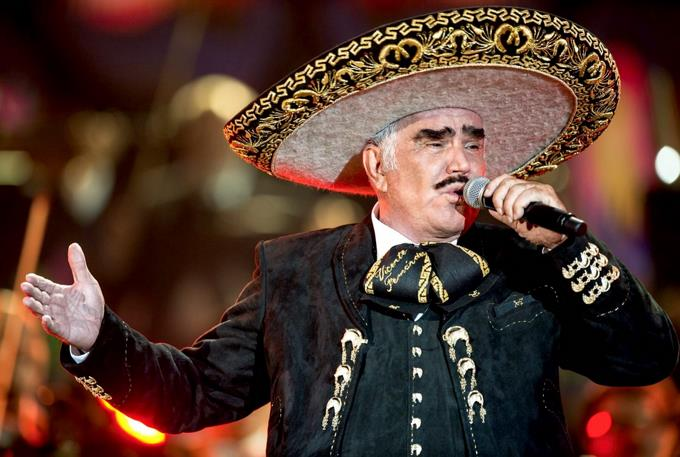 Vicente Fernández deja un legado emocional para muchas generaciones