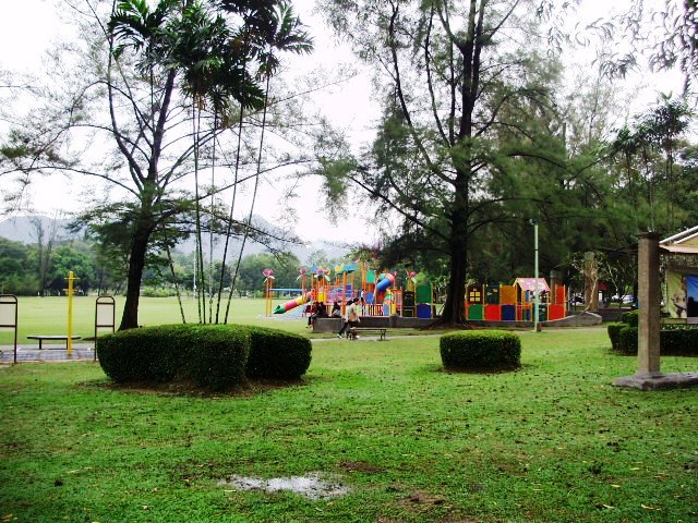 Tokwan Matarun: TAMAN REKREASI SULTAN ABDUL AZIZ, IPOH