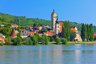 imagen de un pueblo de austria