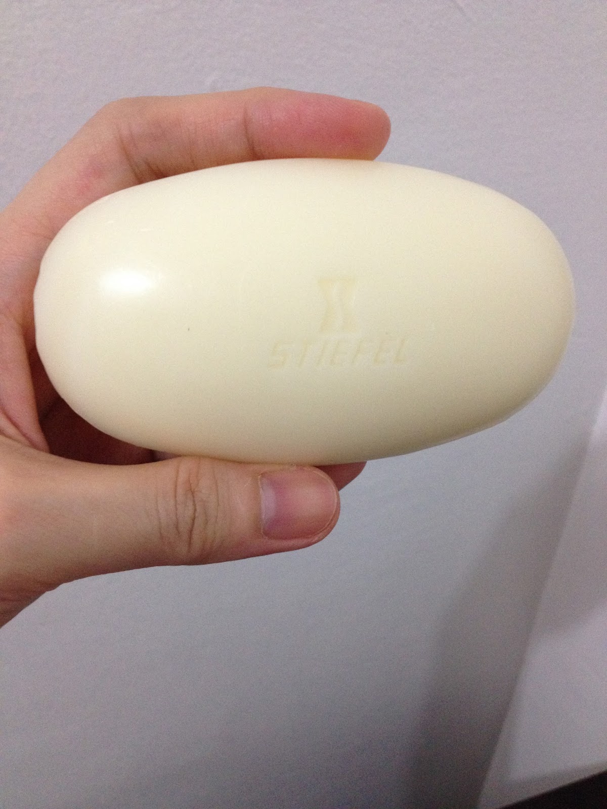 Happy Mommy Portal: Acne-Aid Cleansing Bar - Review