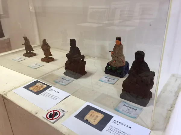 小西天神像雕刻技藝傳承六代 吳清波、吳翔宇父子聯展