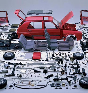 الدليل الشامل لأجزاء السيارة  بالصور ومعرفة وظيفة كل جزء