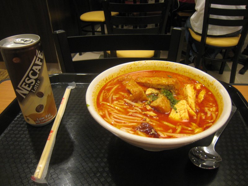 chicken laksa soup. Urrggh, Chicken Laksa from the