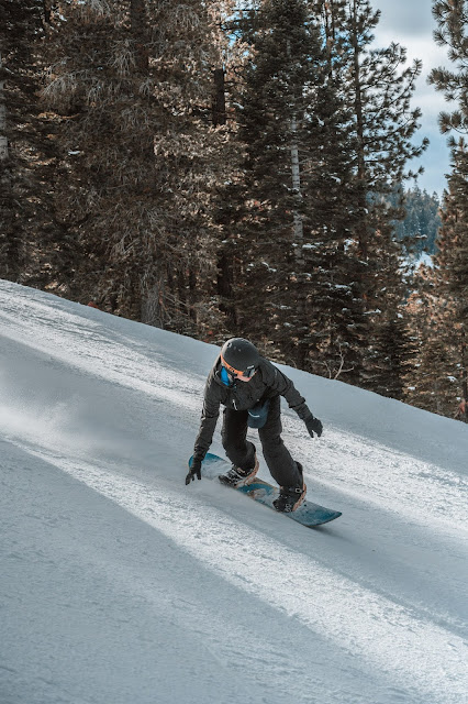 Snowboarding is a notable winter sport, which has been a bit of the Winter Olympics since 1998. Reliably various people endeavor to ride snowboards anyway not all are productive. Taking everything into account, it isn't commonly that basic for everyone to ride a board attached to their feet while slipping a mountain made sure about with vacation day!