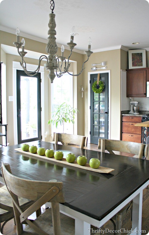 simple decorating -- apples on tray