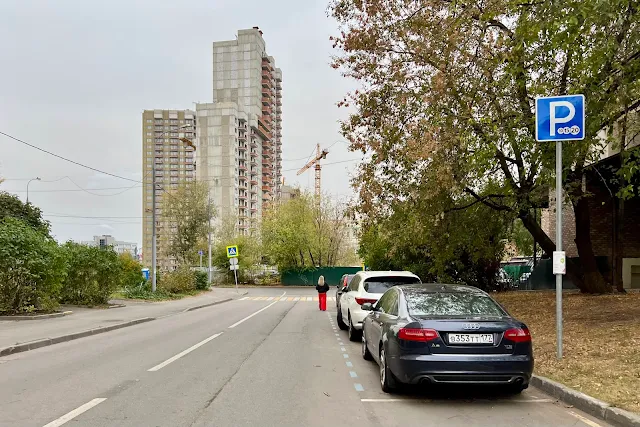 Полтавская улица (4-й Вятский переулок), 1-я Хуторская улица, строящийся жилой дом по программе реновации