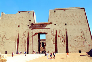 Templo de Horus; Horus Temple; Temple d'Horus; Edfu; Edfou; Egipto; Egypt; Égypte