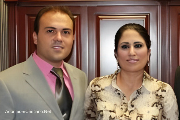 Pastor Saeed Abedini con su esposa