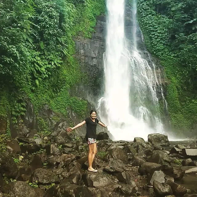 foto air terjun gitgit buleleng bali