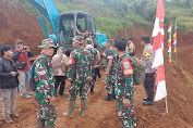  Kodim 0613/Ciamis Kolaborasikan Program Padat Karya Dengan Karya Bhakti TNI di Desa Buana Mekar