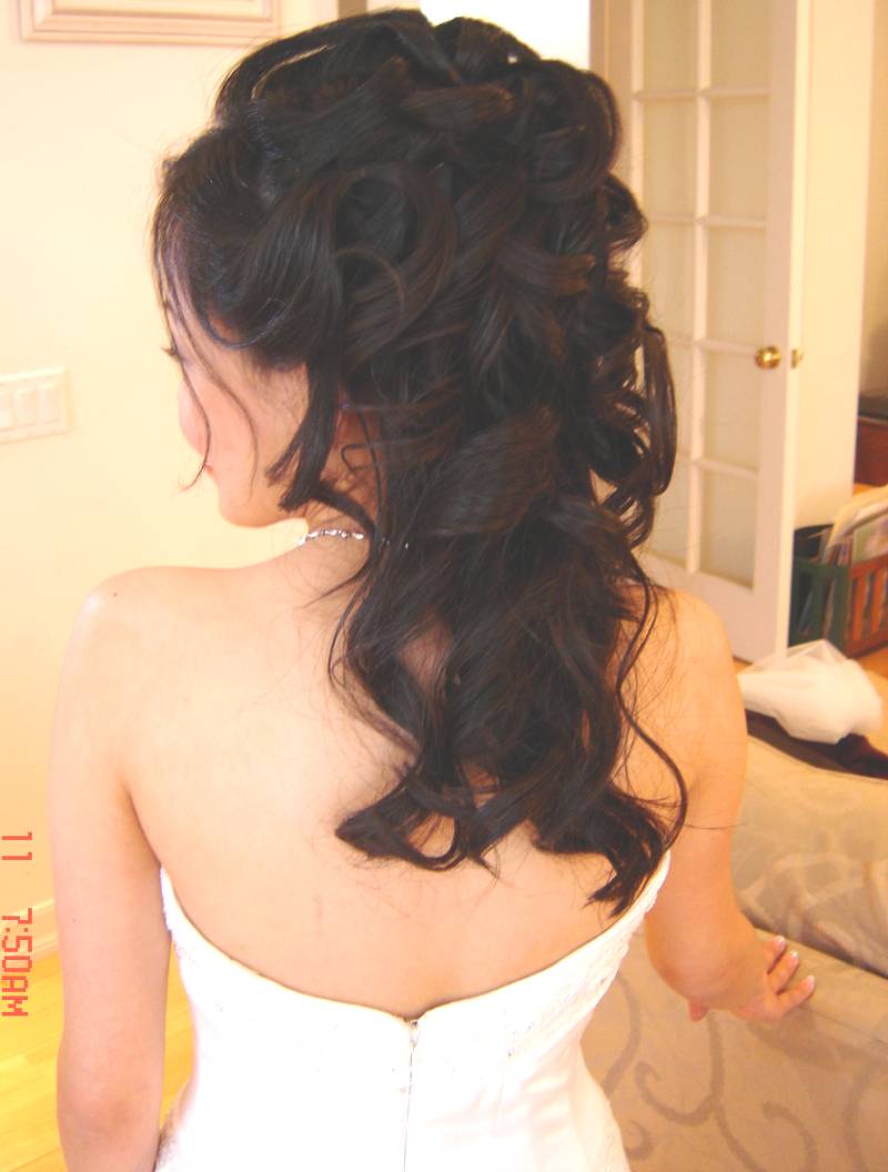 wedding hairstyles half up half down with curls