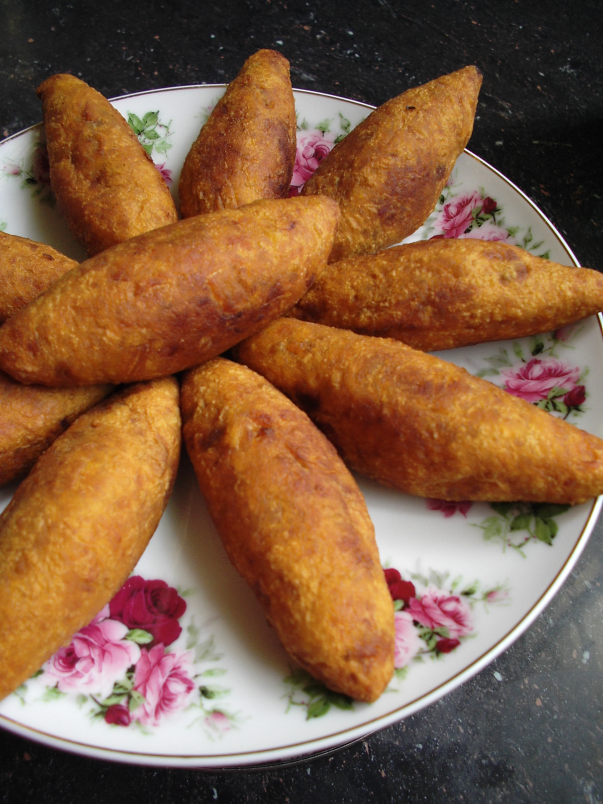 KUIH CHE MEK MOLEK KELANTAN