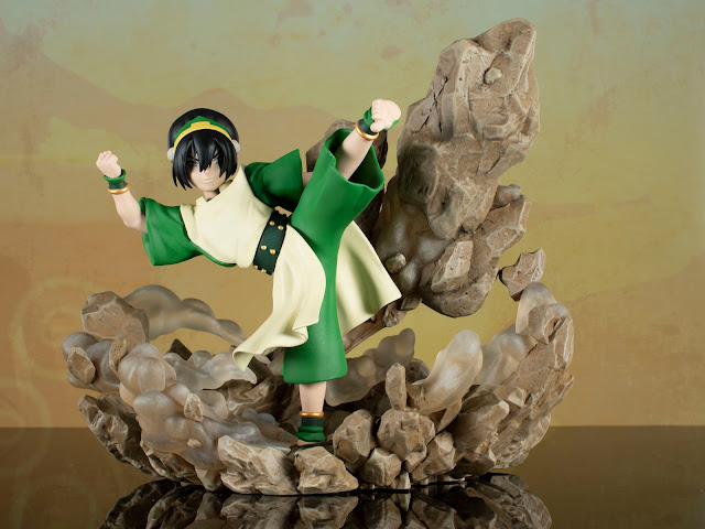 Diamond Select Avatar The Last Airbender Gallery Toph PVC Diorama 01