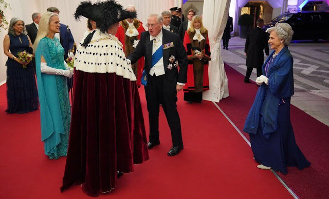 President Yoon Suk Yeol and First Lady Kim Keon Hee attended a banquet. Duchess of Gloucester wore a blue gown