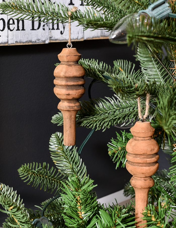 How to make antique spindle ornaments