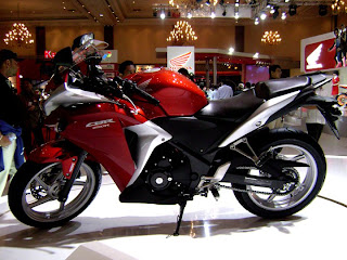 Honda CBR 250R review