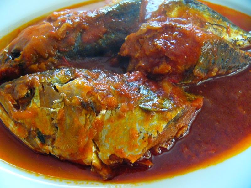 Resep Dan Cara Memasak Ikan Salem Bumbu Tomat