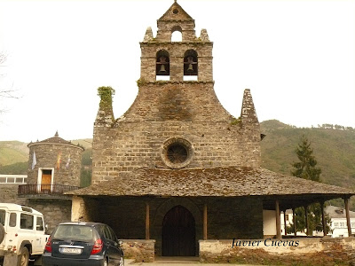 Iglesia parroquial de Santa María, construida en el s. XIV. Grupo Ultramar Acuarelistas