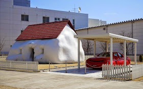 十和田市現代美術館 ファットハウス エルヴィン・ヴルム