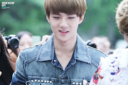 EXOK Se Hun Heading To Music Bank 120817 (tumblr wcm utle qhmxnlo )