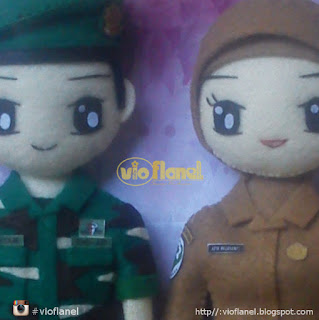 Boneka Flanel Pasangan TNI AD dan PNS (Bakti Husada)