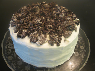 Birthday Cake Oreo on Mums Birthday Cake Its Like An Alternative  Hey All Your Oreo Cupcake