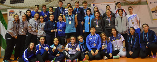 http://www.badmintonandalucia.es/index.php/informacion/noticias/154-dominio-arjonillero-en-la-5-jornada-del-trofeo-andalucia-sub-15-y-sub-19