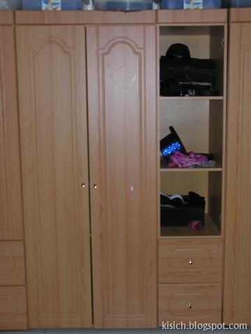 Wardrobe w Shelf $50.00 (Small)