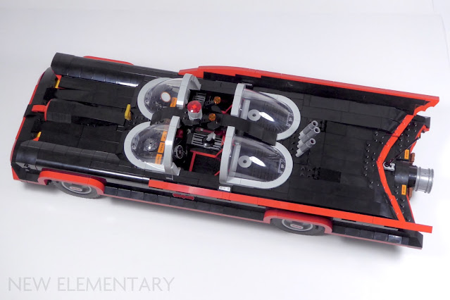top down view of the 1966 batmobile lego set
