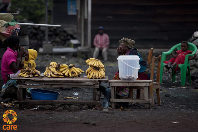 RDC,bananes ,,Goma. ,,trouver ,nourriture., Kate Holt / CARE