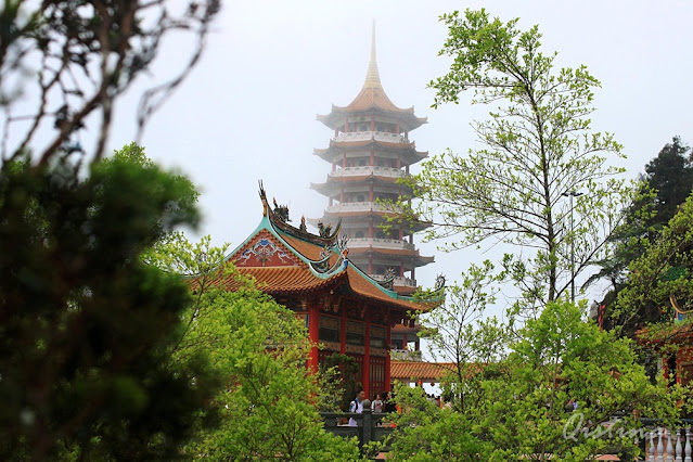 Pengalaman mengunjungi Chin Swee Caves Temple di Malaysia