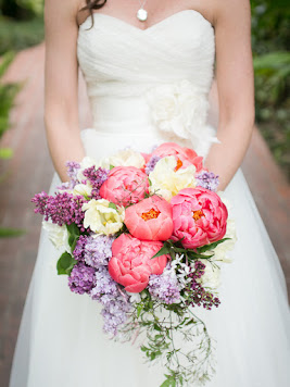 5 Beautiful Summer Wedding Bouquets