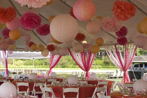 Martha Stewert How to Tissue Paper PomPoms