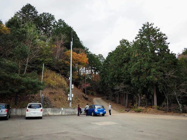 子ノ権現　駐車場