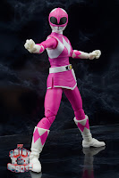 Lightning Collection Mighty Morphin Pink Ranger & Zeo Pink Ranger 17
