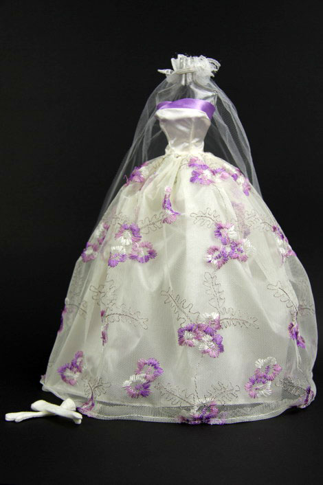  range of purple tones to wear with a crisp white organza wedding gown