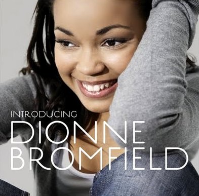 Foto de Dionne Bromfield en portada de disco