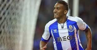 "No es casual que el Real Madrid siga a Danilo" "No es casual que el Real Madrid siga a Danilo"