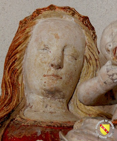 MARTHEMONT (54) - Eglise paroissiale : Vierge à l'Enfant (XVIe siècle)