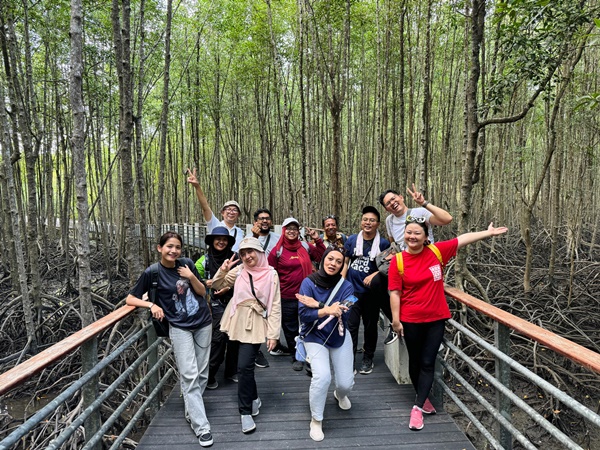 Terokai Langkawi Nature Park dan Mangrove Walk