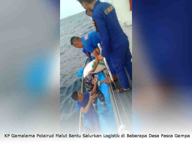 KP Gamalama Polairud Malut Bantu Salurkan Logistik di Beberapa Desa Pasca Gempa Halsel