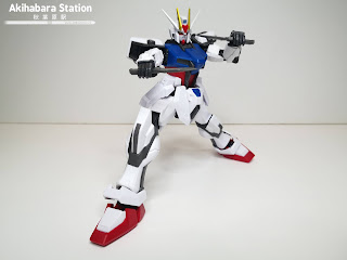 Review de GUNDAM UNIVERSE - Gundam GAT-X105 Strike, Gundam RX-79 Ez-8 y Gundam XXXG-00W0 Wing