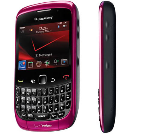 BlackBerry 9300 Pink is a 3G