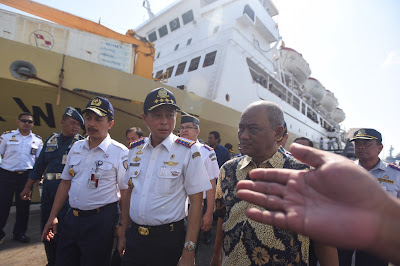 Menteri Perhubungan Sidak di Pelabuhan