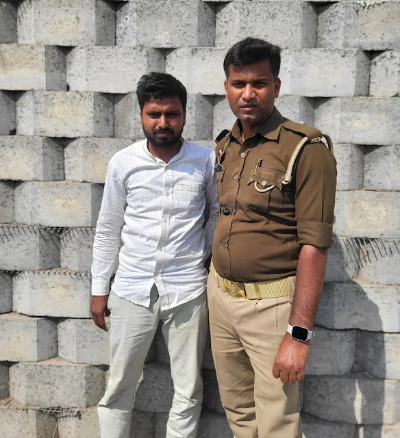 चंदौली : कन्दवा पुलिस ने नाजायज तमंचा व खोखा बरामद किया