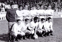 📸C. F. BARCELONA 📆24 marzo 1968 ⬆️Sadurní, Benítez, Torrent, Eladio, Torres, Gallego. ⬇️Zaldúa, Zabalza, Mendonça, Fusté y Rifé. PONTEVEDRA C. F. 1 🆚 C. F. BARCELONA 0 Domingo 24/03/1968. Campeonato de Liga de 1ª División, jornada 26. Pontevedra, estadio de Pasarón. GOLES: ⚽1-0: 70’, Roldán. INCIDENCIAS: último partido de Julio César Benítez antes de su fallecimiento.