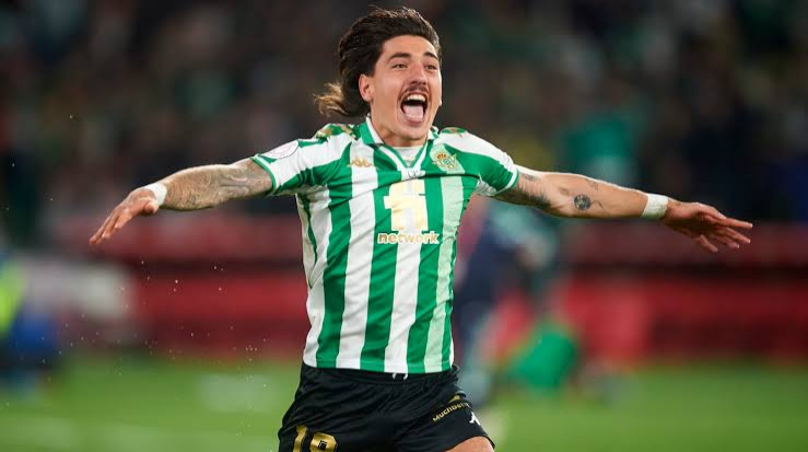 Real Betis Players Seeking To Put Up Funds To Sign Hector Bellerin