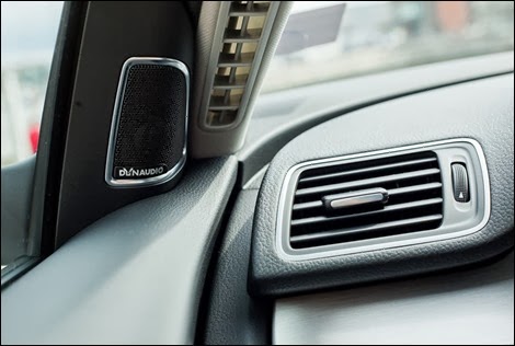 DynAudio-Passat-GT
