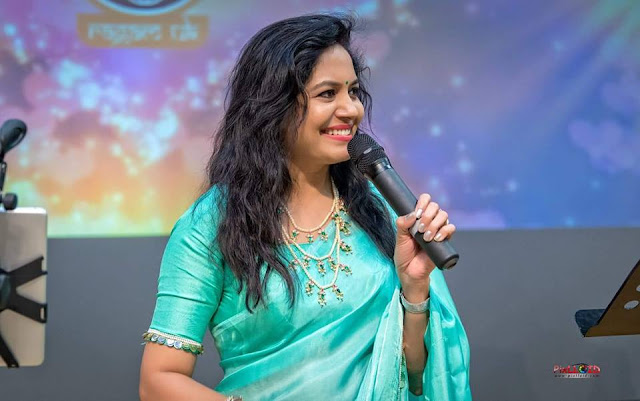 Telugu singer sunitha new photos 