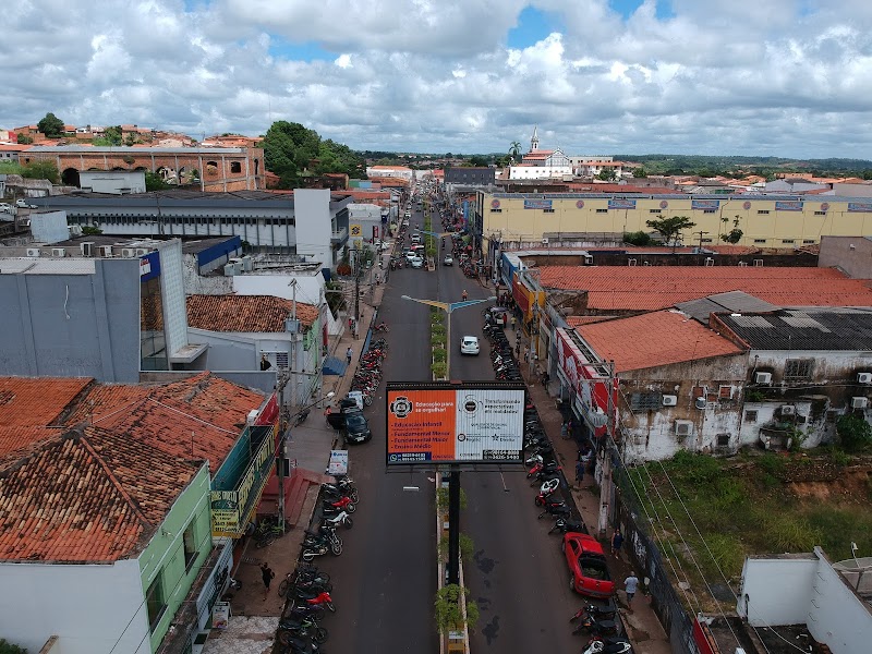 PREFEITO ASSINA DECRETO PARA FUNCIONAMENTO DE ATIVIDADES COMERCIAIS EM PEDREIRAS